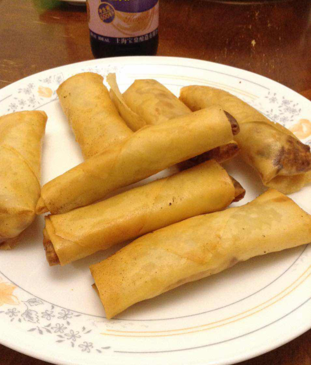黄芽菜肉丝春卷