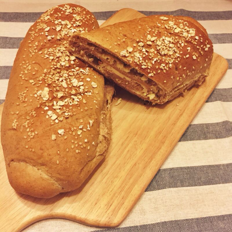 全麦杂粮乳酪面包