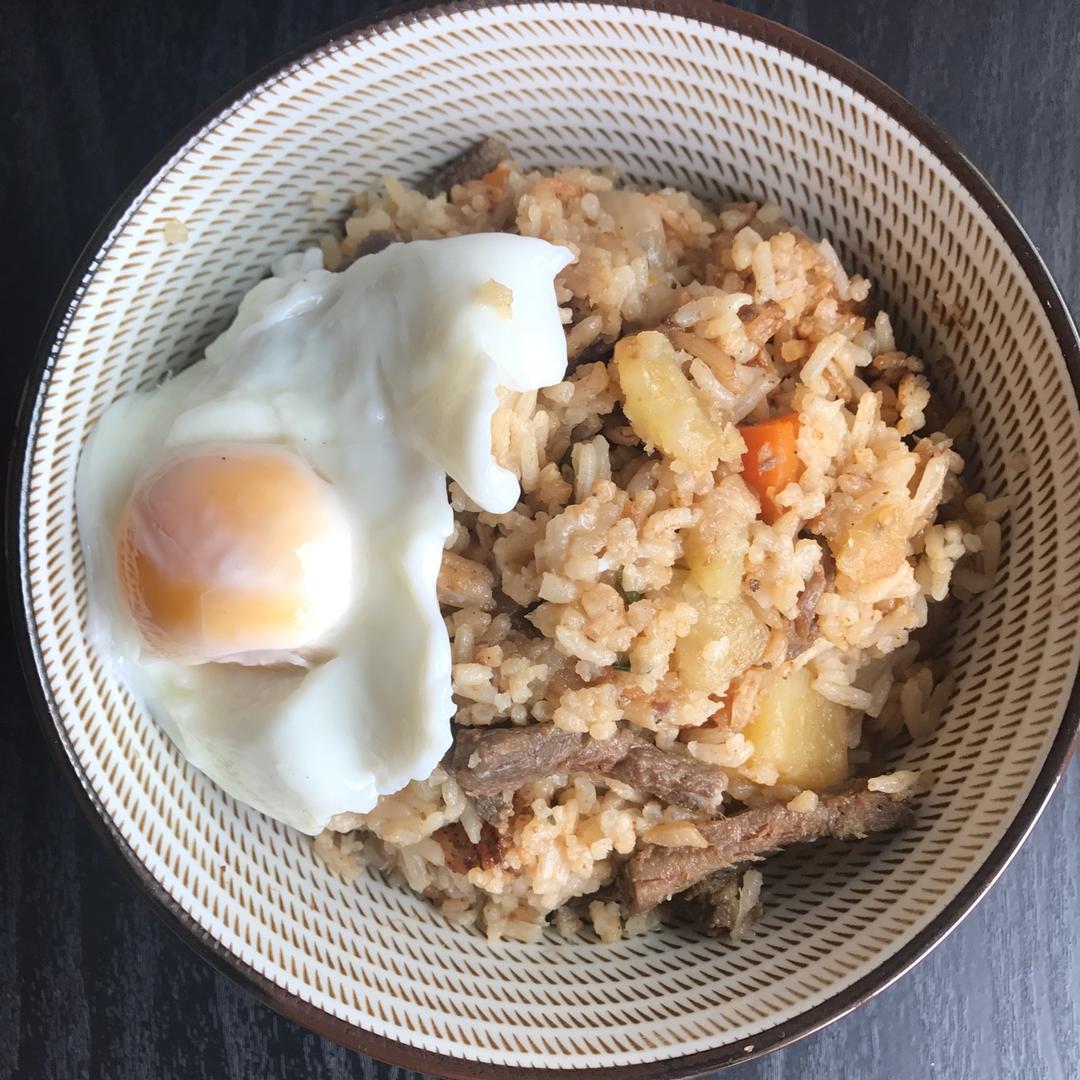 土豆焖饭（电饭锅版）