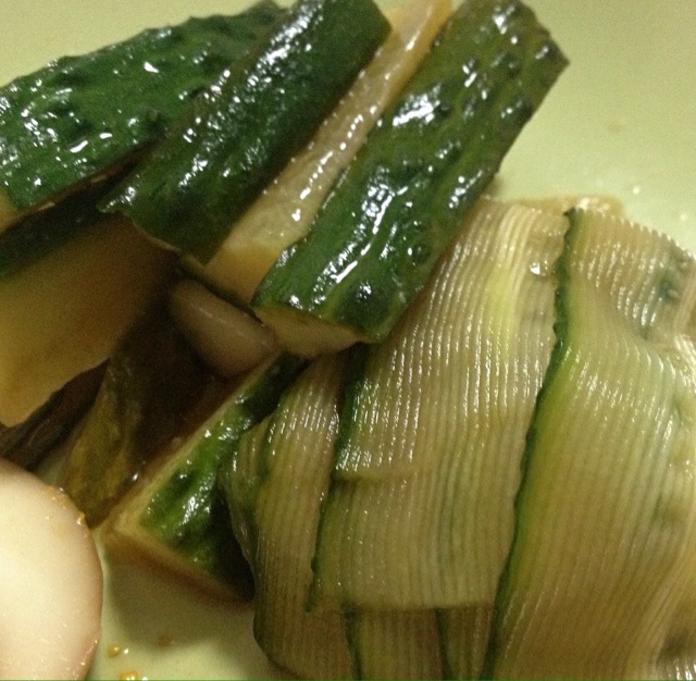 凉腌黄瓜