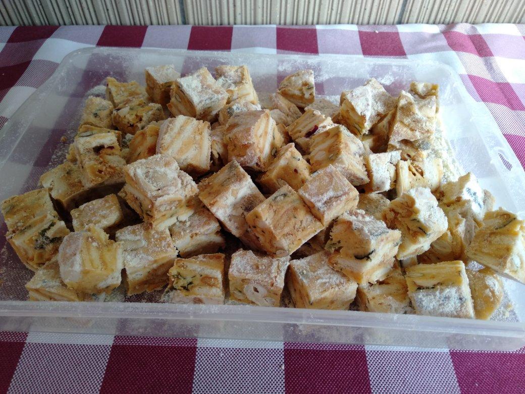 简单快手❗️网红小零食～咸蛋黄肉松雪花酥