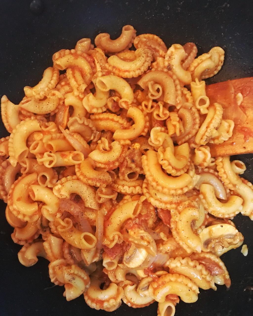 番茄蘑菇培根通心粉