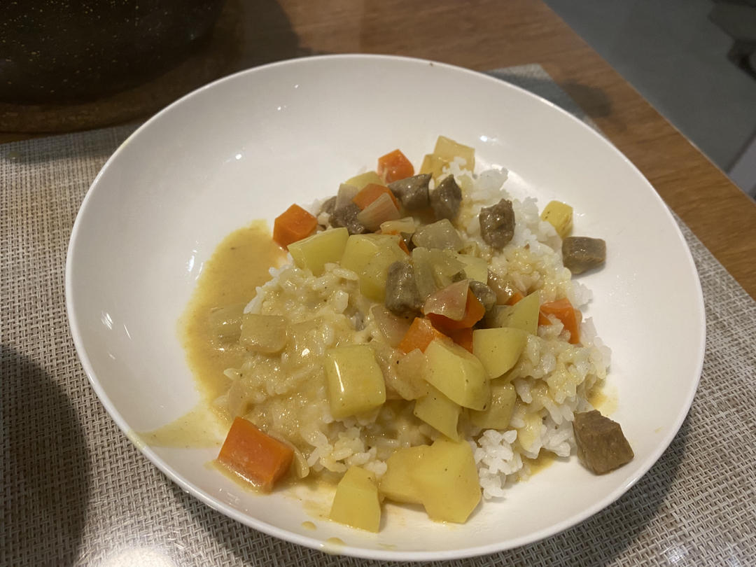 零失败日式咖喱鸡肉饭！！最正宗日本家庭做法！简单又好吃！