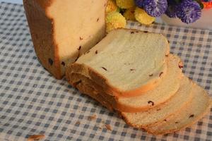 面包机做面包的方法（一键式蔓越莓淡奶油面包）的做法 步骤7
