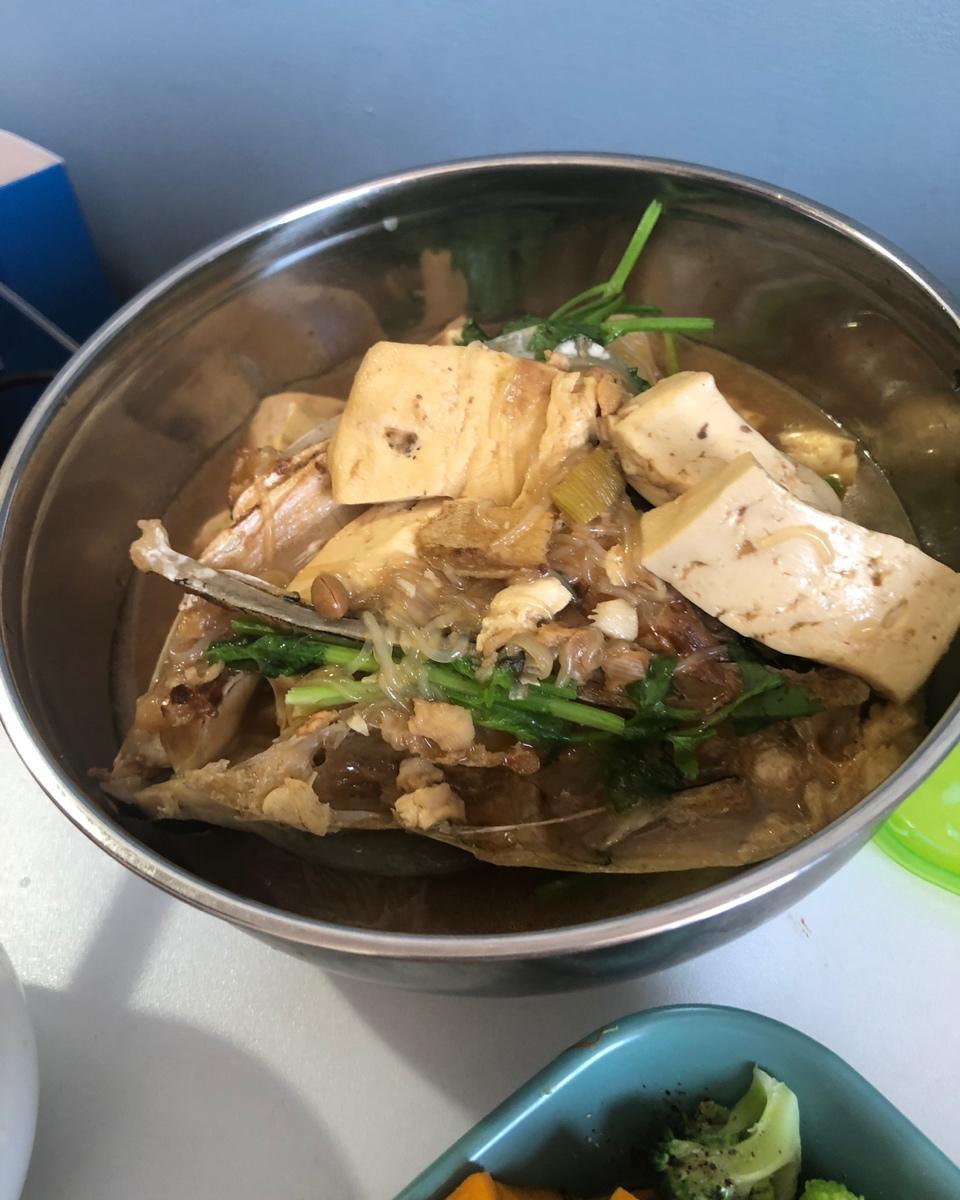 鱼头炖粉条