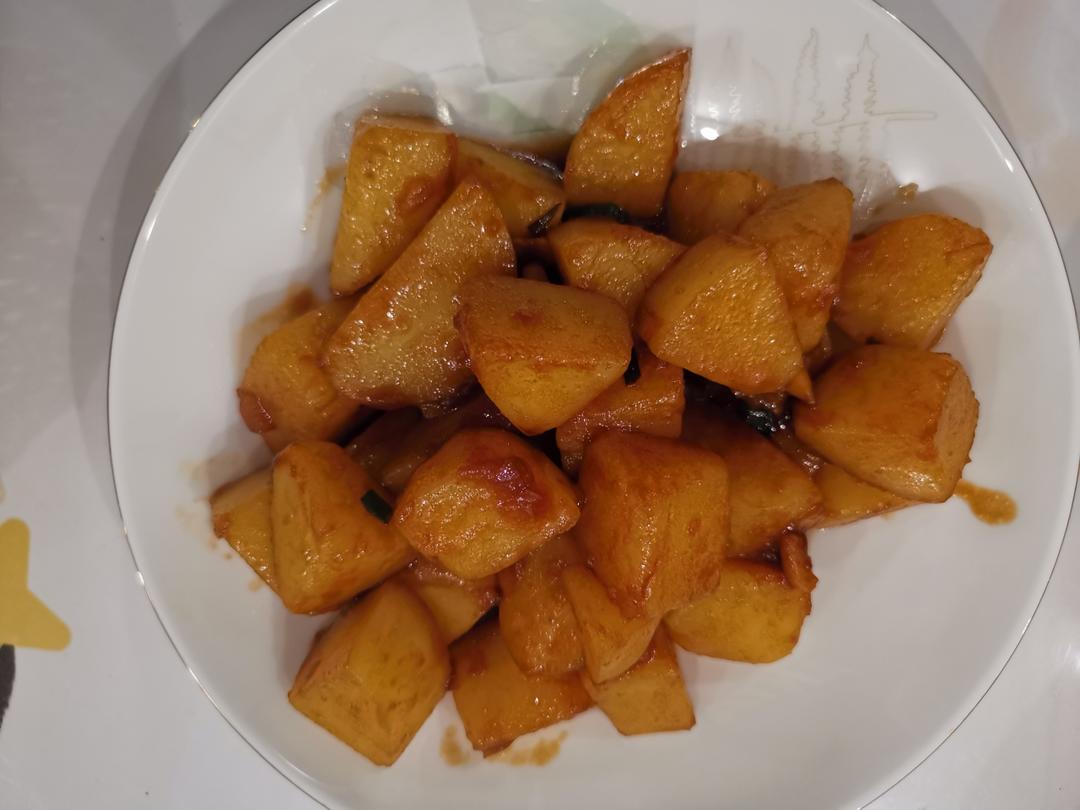 🔥巨下饭，软糯入味！比肉还好吃的红烧土豆