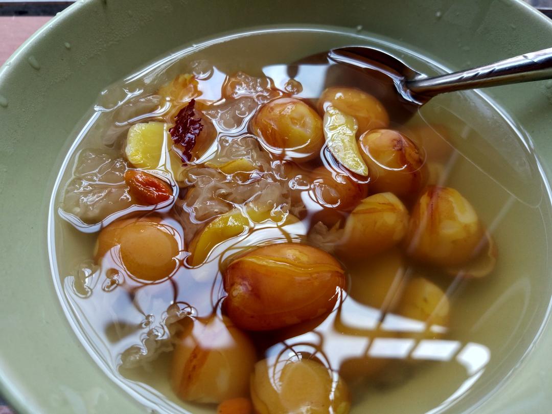 超明同学做的富贵子(凤眼果)清补凉糖水