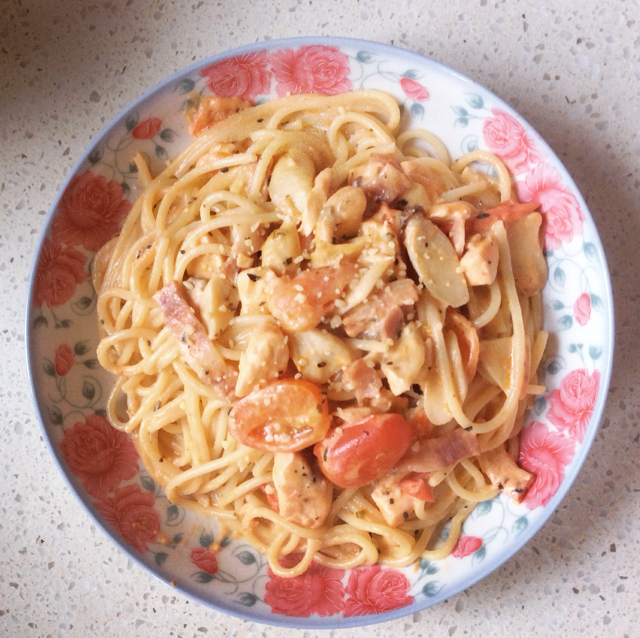超简单的奶汁培根意面Carbonara
