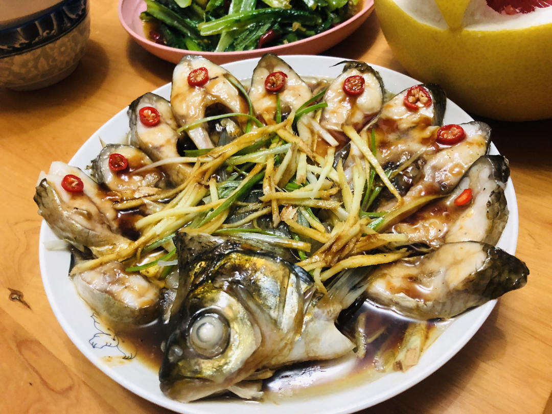 孔雀开屏清蒸鱼