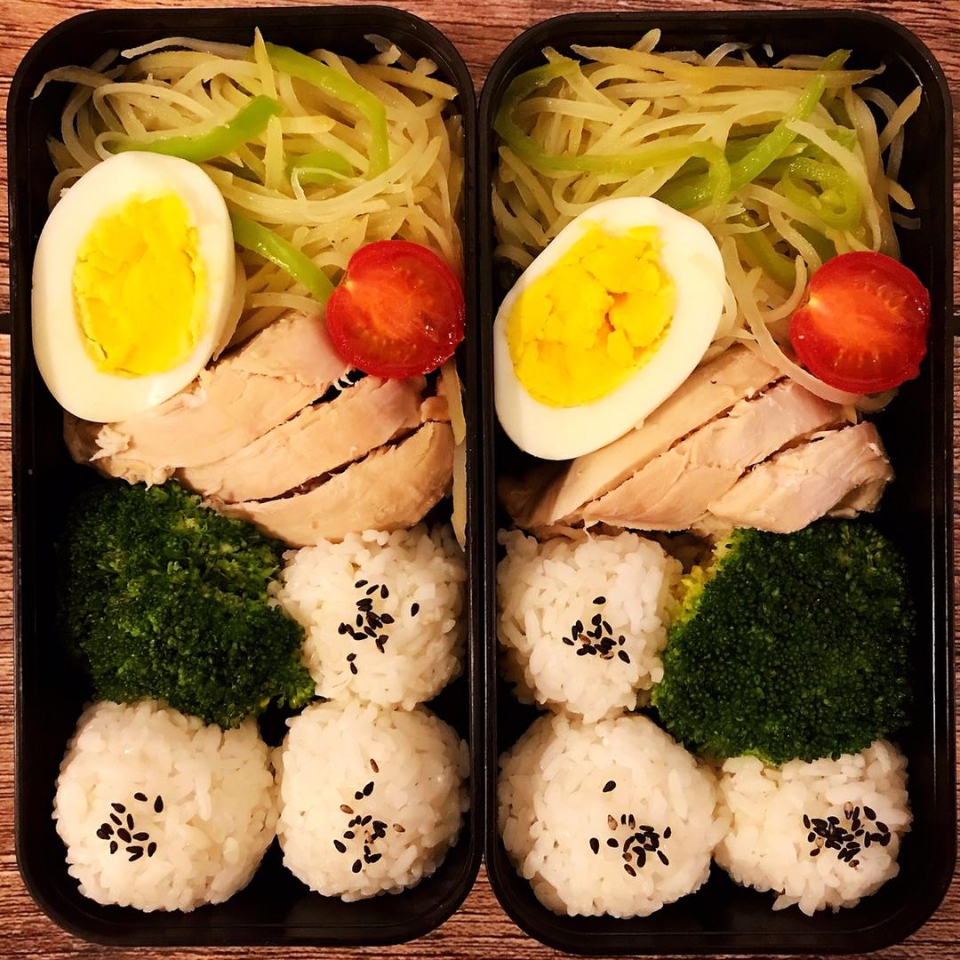 便当                          分享作品 又到了起床靠爆发力,做饭靠