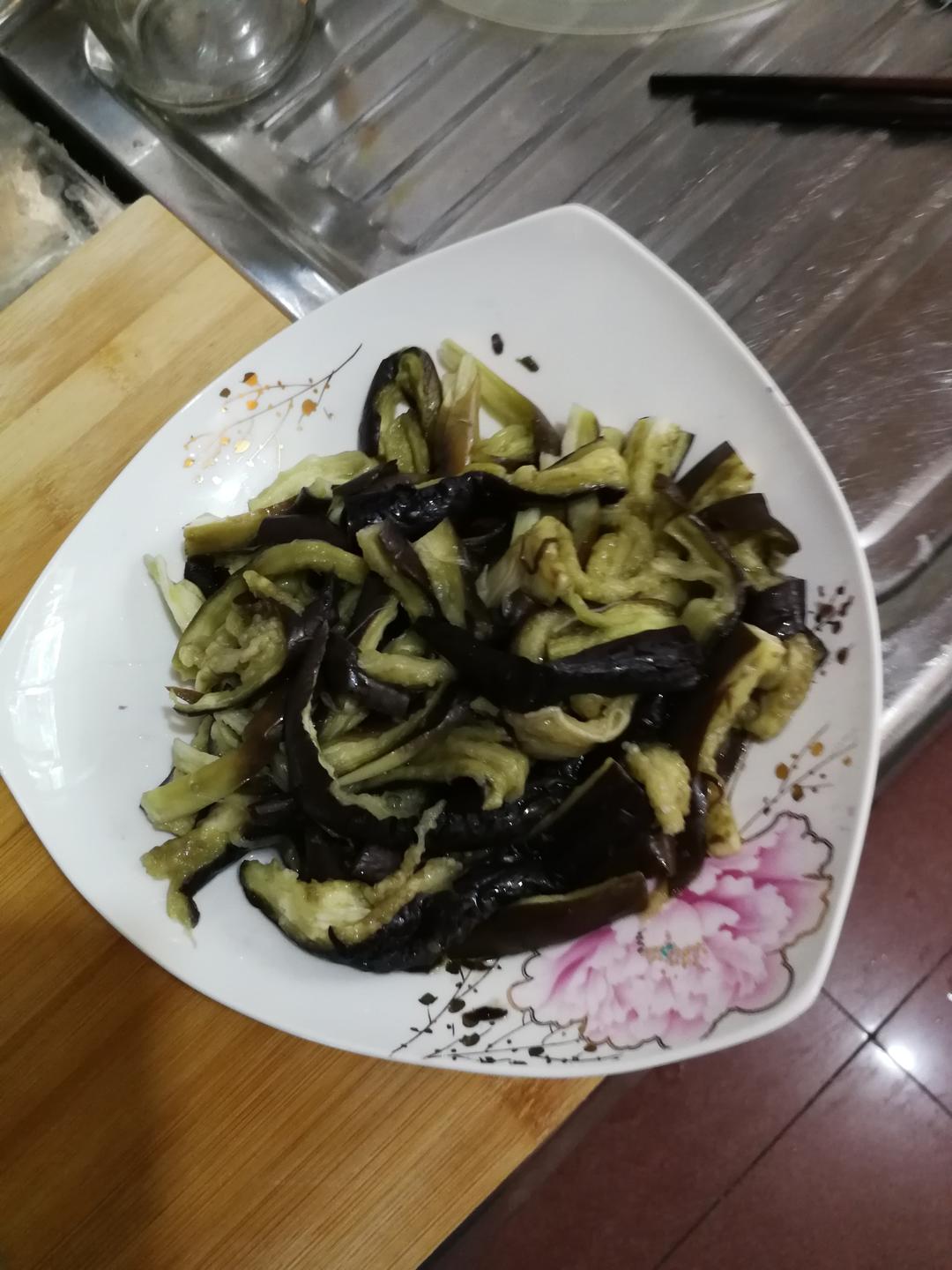 蒜蓉手撕茄子🍆的做法 步骤7