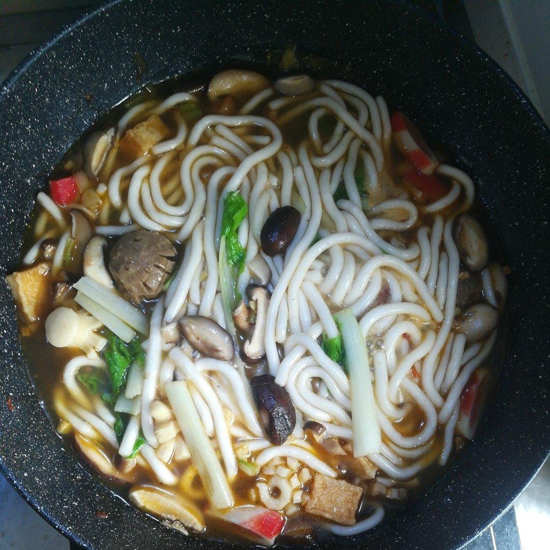 肉末什锦土豆粉