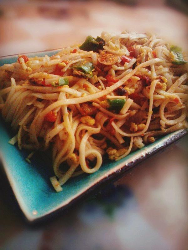 剩菜好帮手 —— 炒面的做法