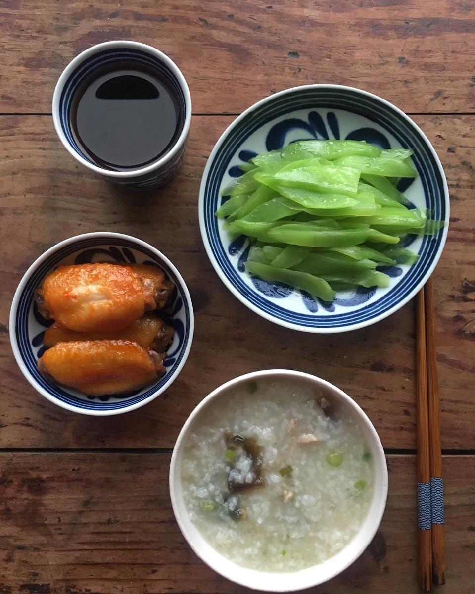 十五分钟快手之香滑皮蛋瘦肉粥(附五分钟电饭煲电压力锅更快捷方法)
