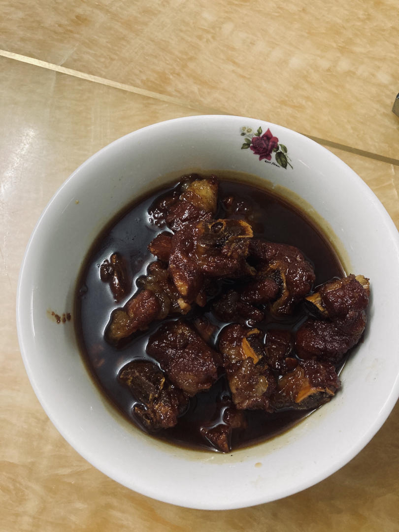 秘制红烧排骨