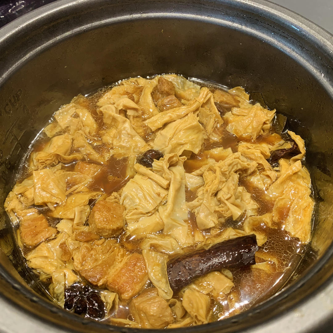 腐竹烧肉