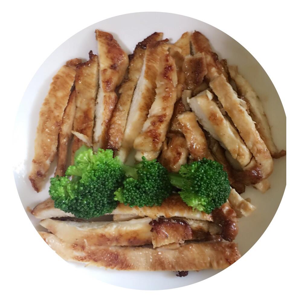 香煎嫩滑鸡胸肉