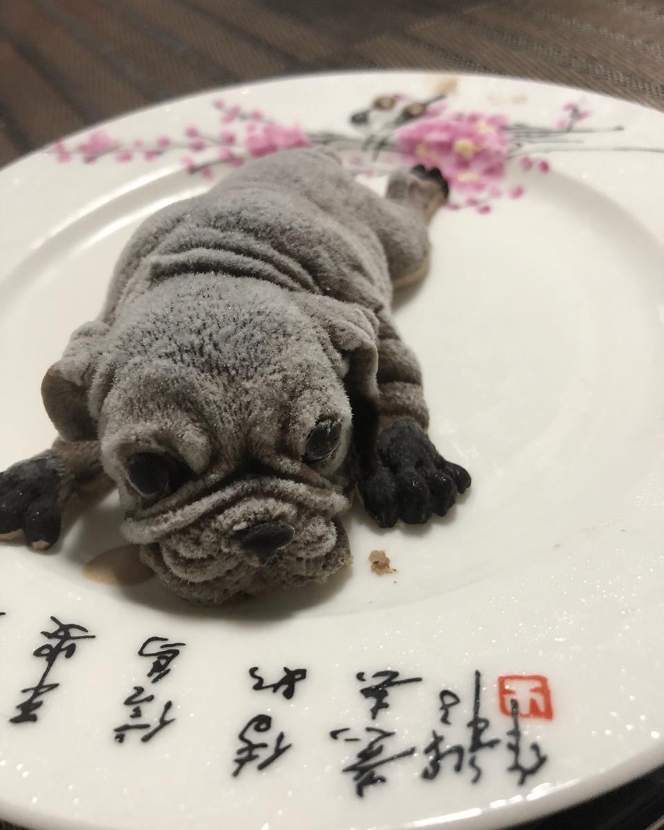 网红沙皮狗慕斯蛋糕