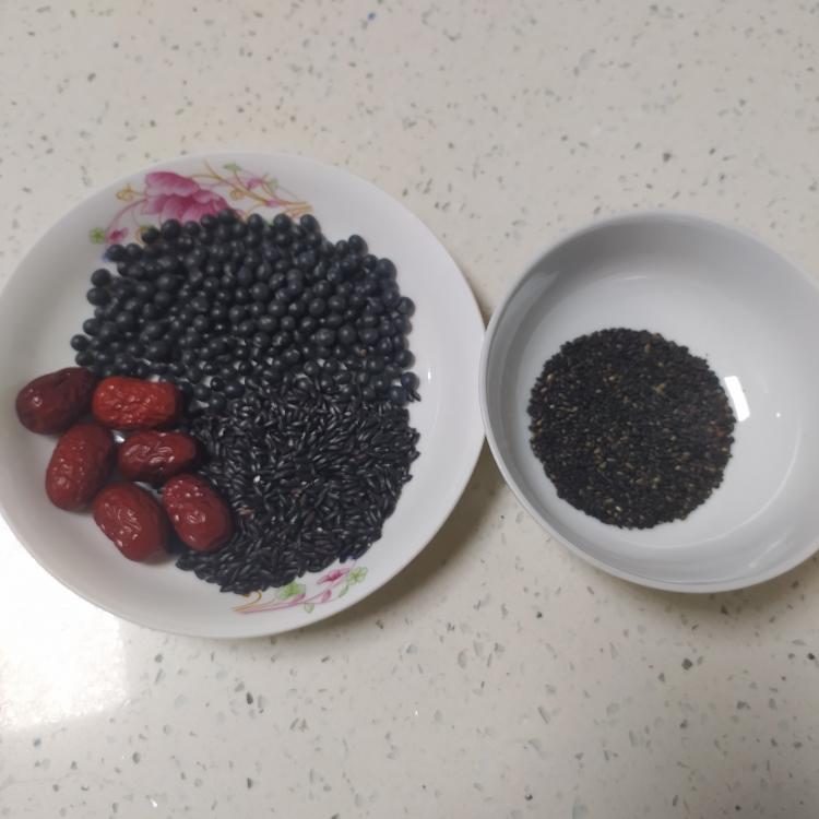 破壁机食谱一黑豆浆