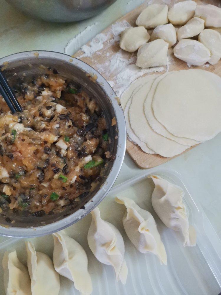 手工揉面三分钟，又韧又薄又好包的饺子皮