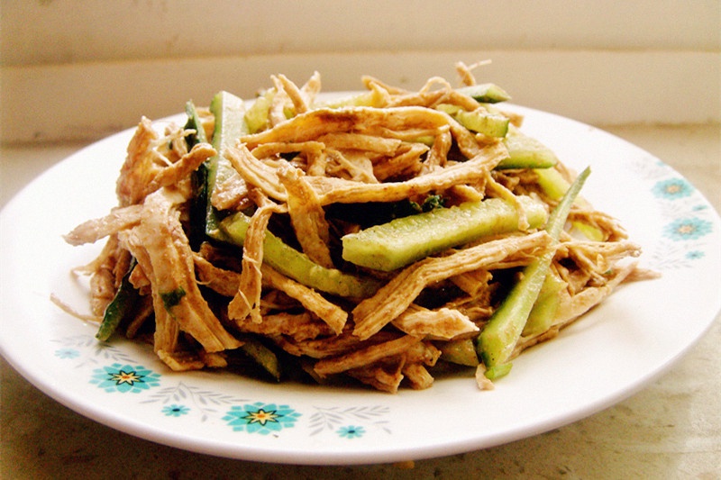 麻酱鸡丝