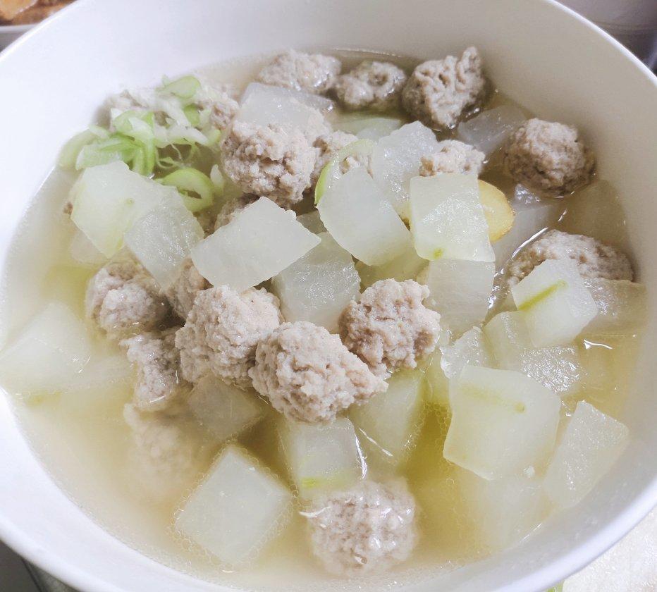 夏天不可错过的家常味--冬瓜丸子汤