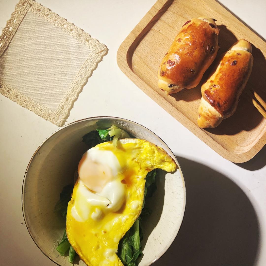 柔软无敌的酸奶蔓越莓面包卷