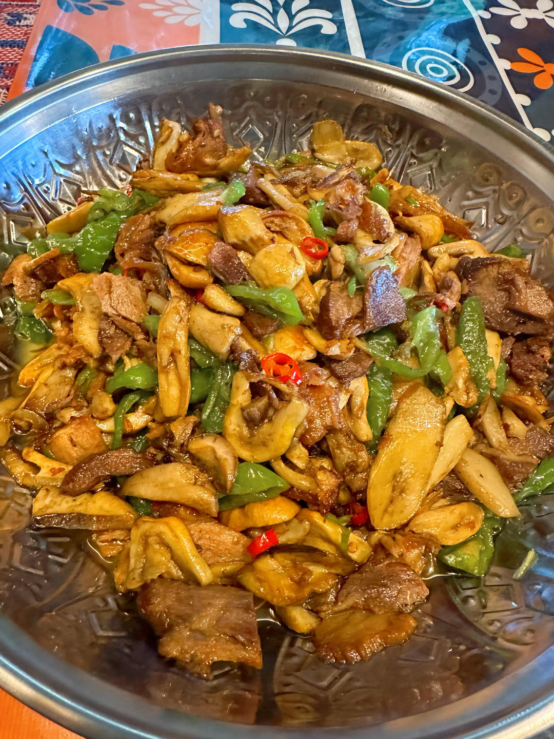双椒黑牛肝菌