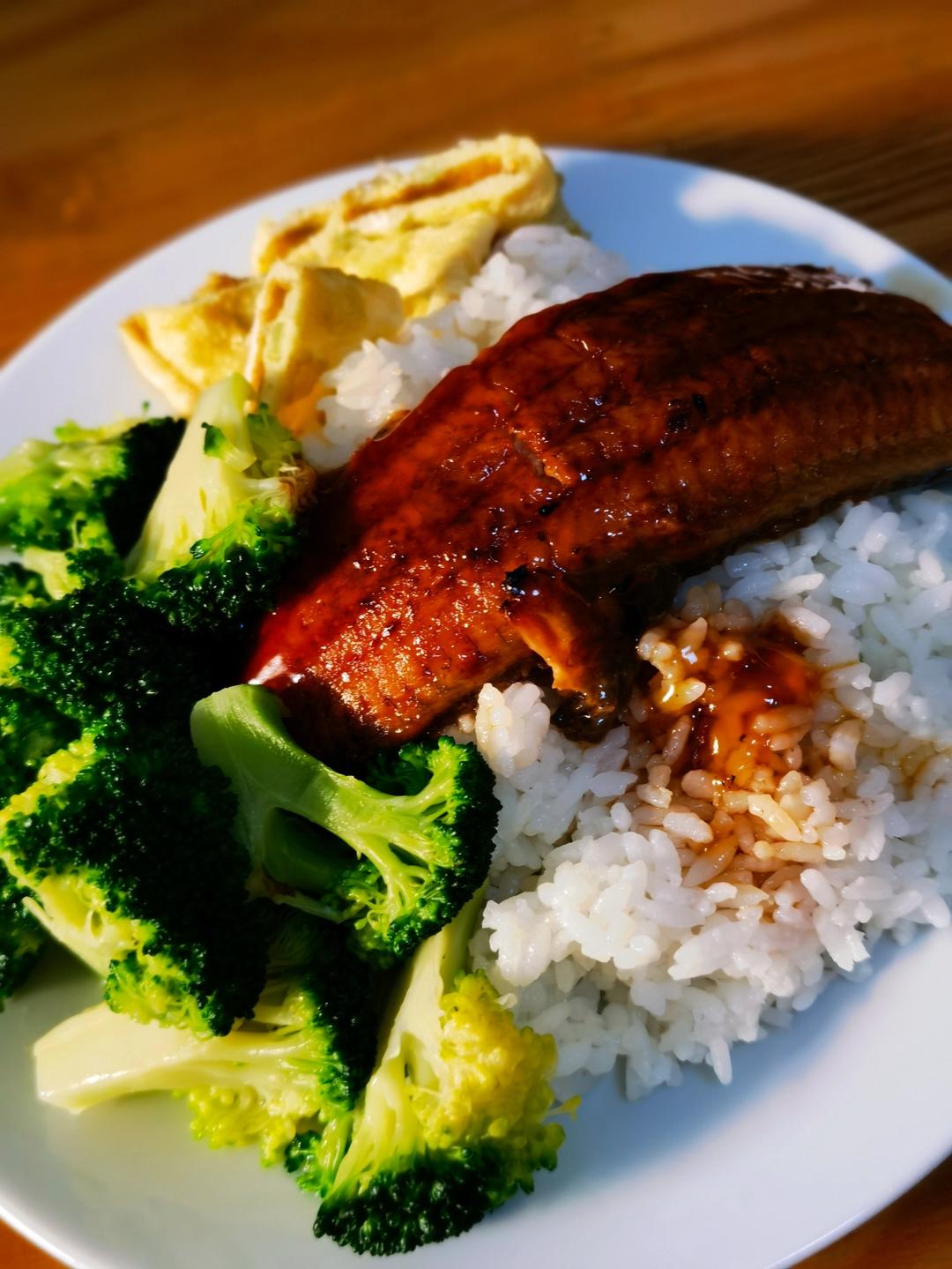 比日料店还好吃的蒲烧鳗鱼饭😋