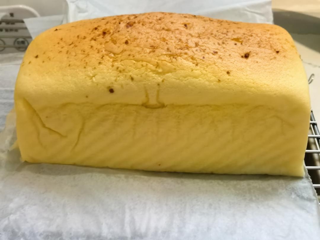 网红爆款芝士古早味蛋糕