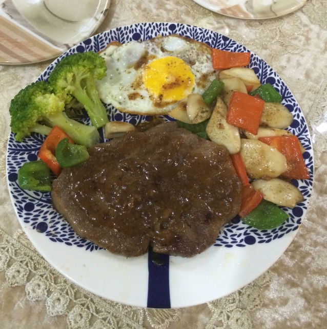 香煎黑胡椒牛排