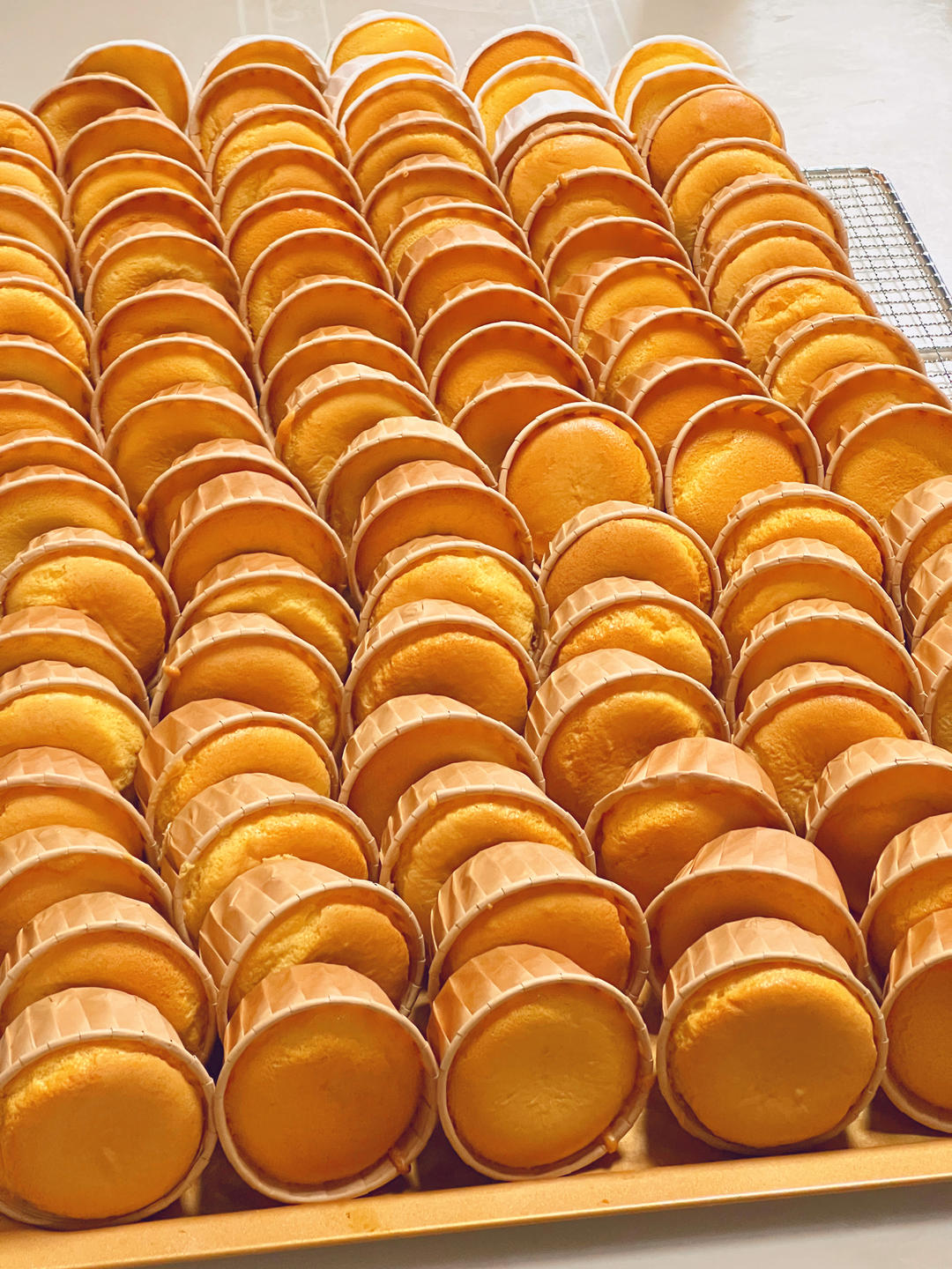 超简单不塌腰的纸杯蛋糕