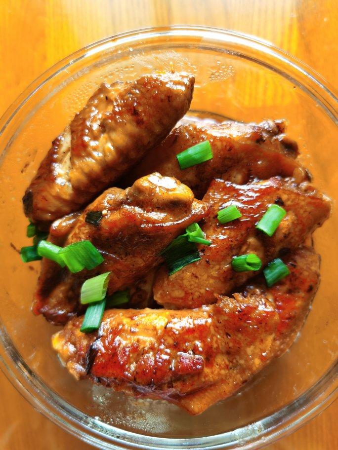 外婆教我的红烧鸡翅·连汤汁都狠好吃！！！