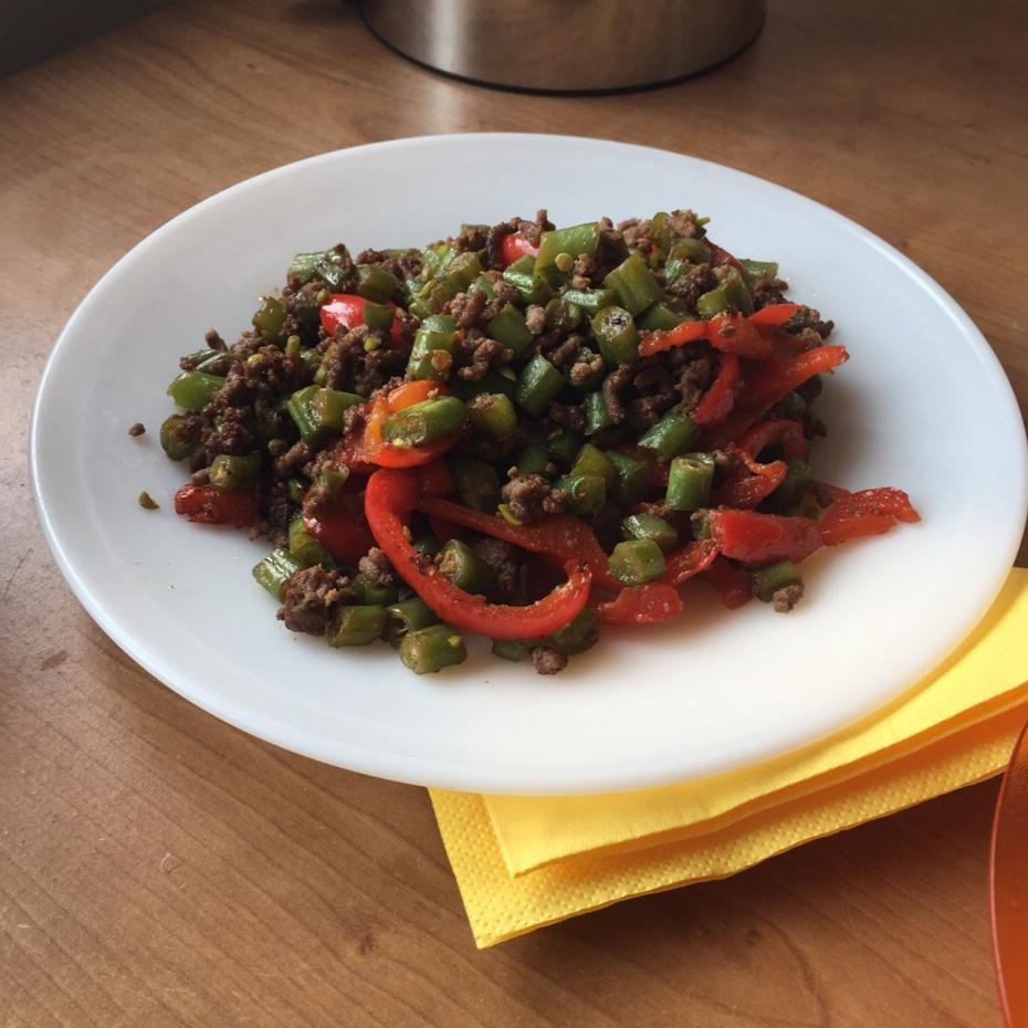 肉沫豆角下饭菜