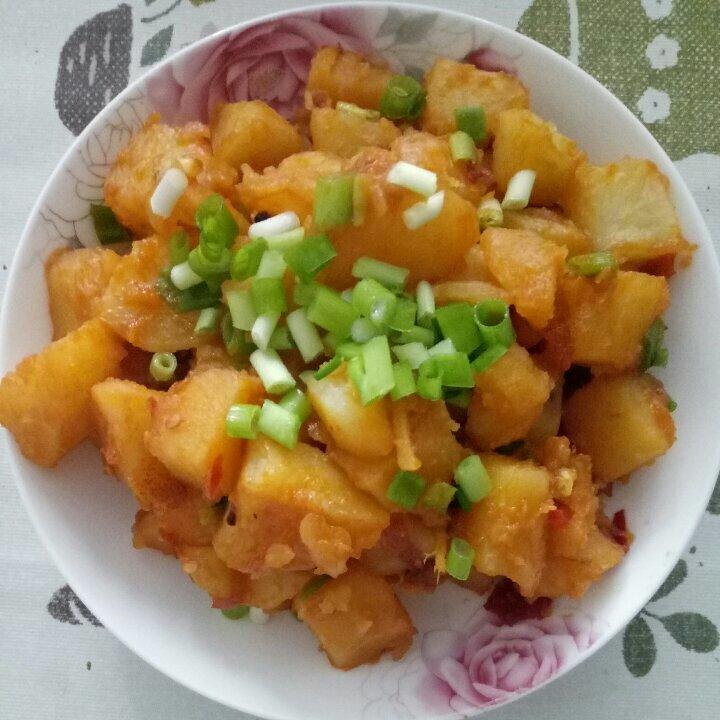 红烧土豆块