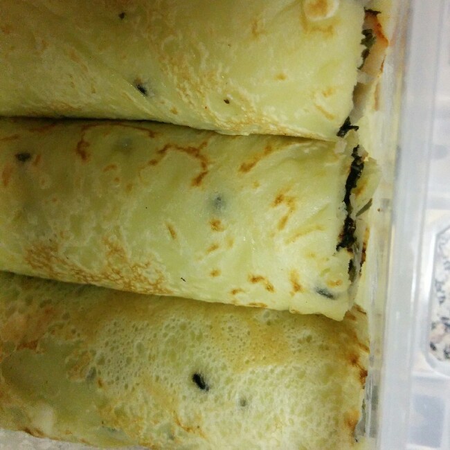香肠肉松鸡蛋卷