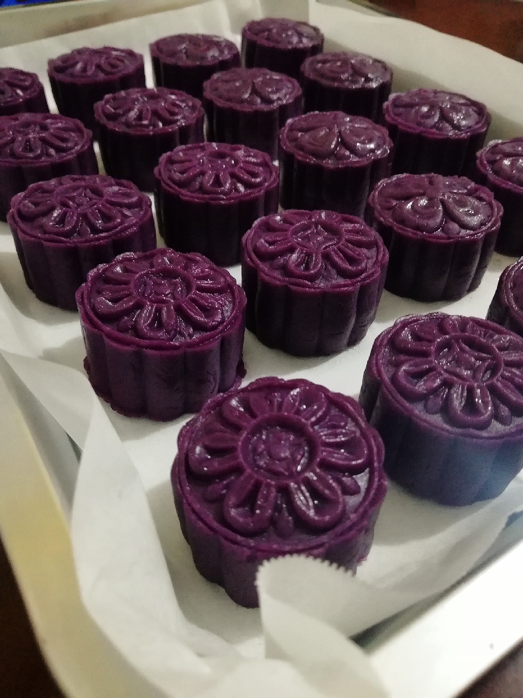 紫薯奶黄月饼(无烤箱版)的做法
