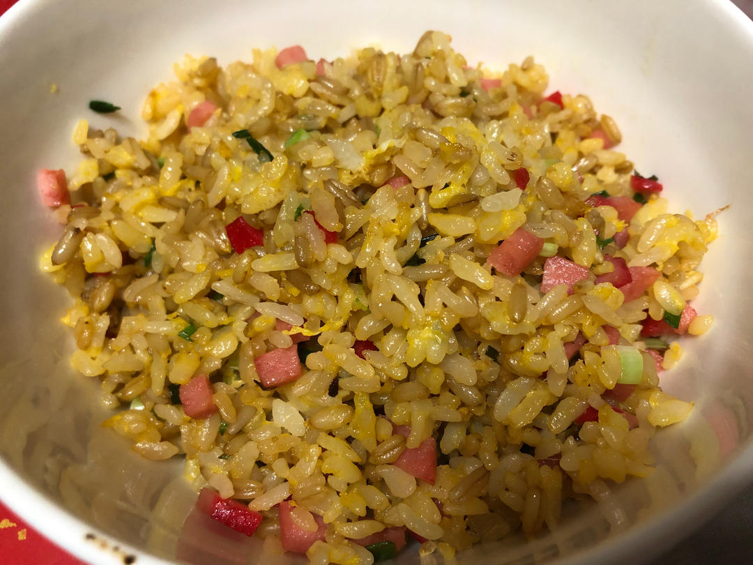 比王刚做的还好吃的黄金蛋炒饭粒粒分明颗颗饱满