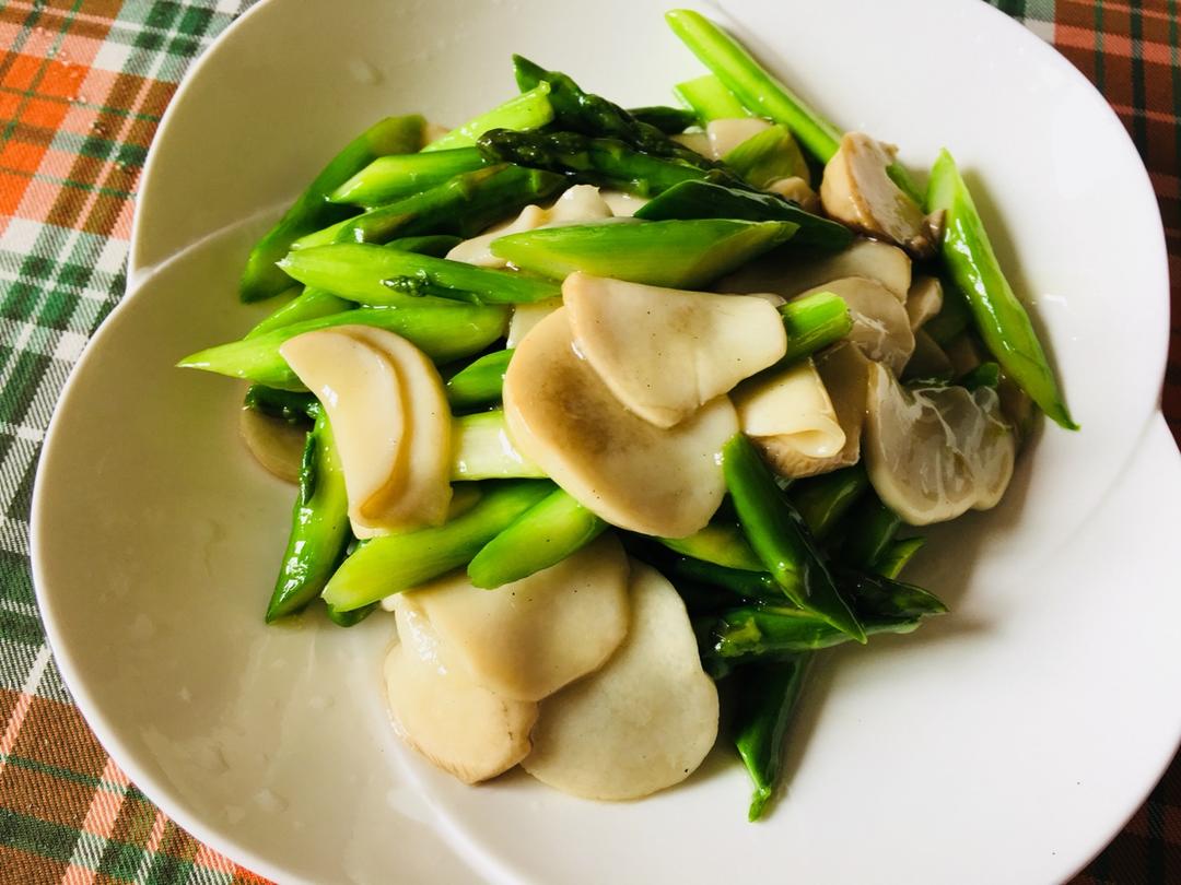 芦笋杏鲍菇
