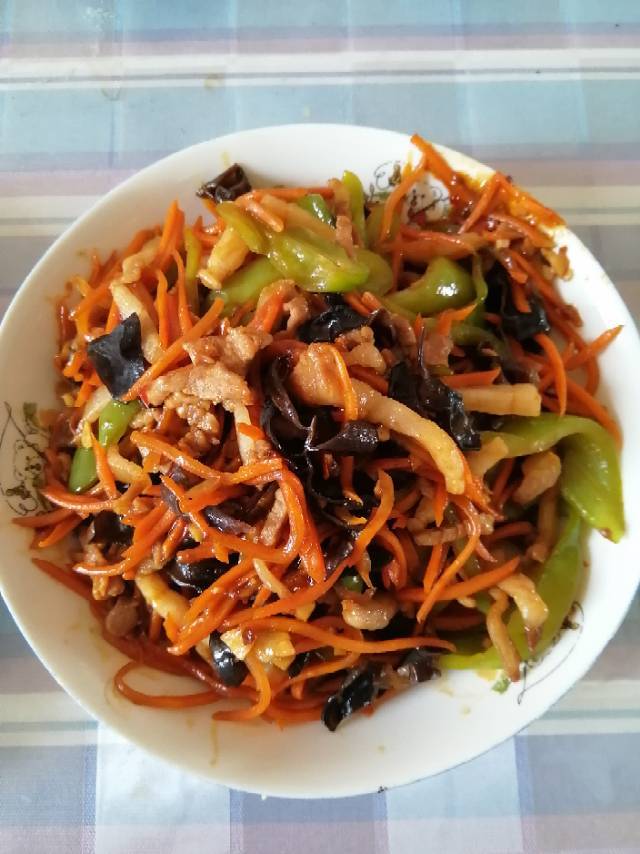 超级简单的【鱼香肉丝】附万能鱼香酱汁