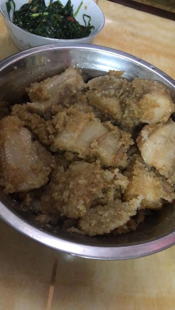 粉蒸肉