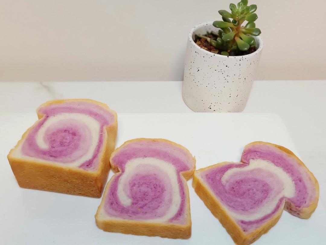 紫薯三色蘑菇头mini吐司