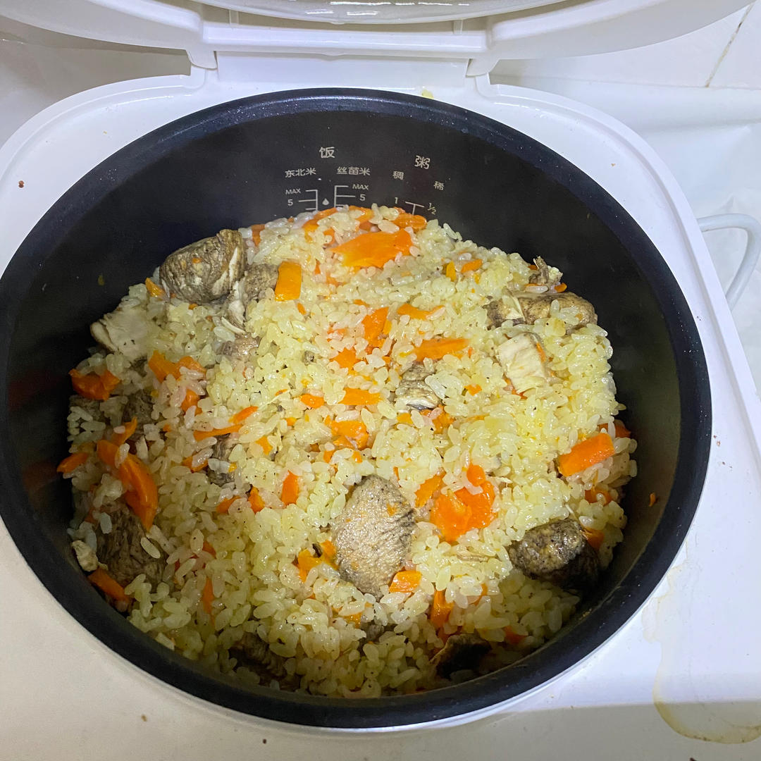 新疆鸡肉抓饭（电饭锅版）