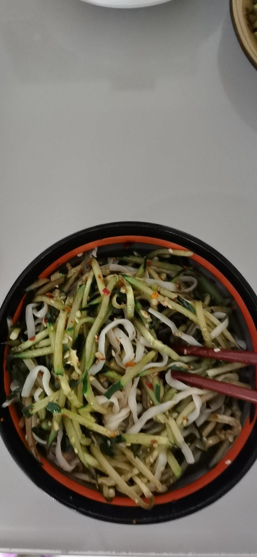 巨好吃㊙️酸辣凉拌面❗️十分钟搞定，简单快手❗️