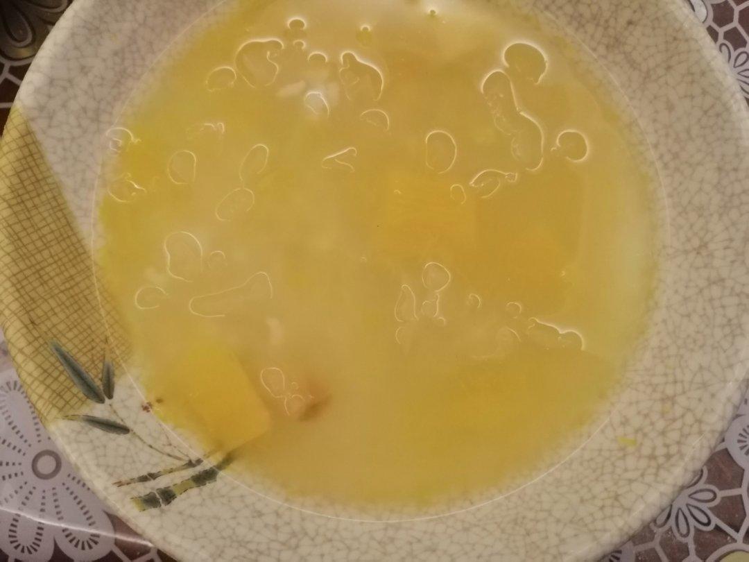 冰糖红枣银耳南瓜羹