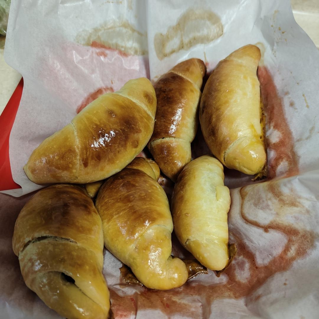 葡萄干面包卷/香甜美味又松软