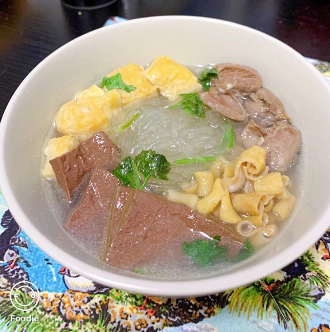 鸭血粉丝汤