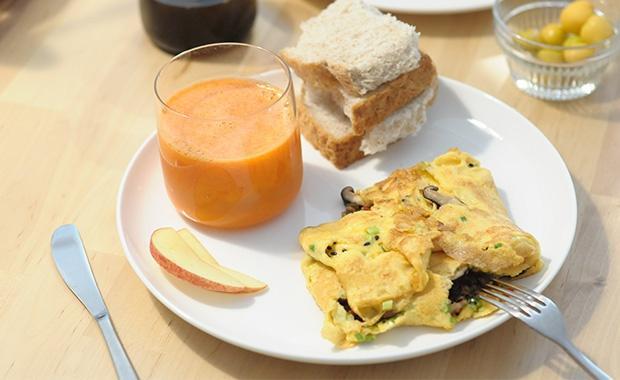 晨之美： [ 香菇鸡蛋饼 ]的做法