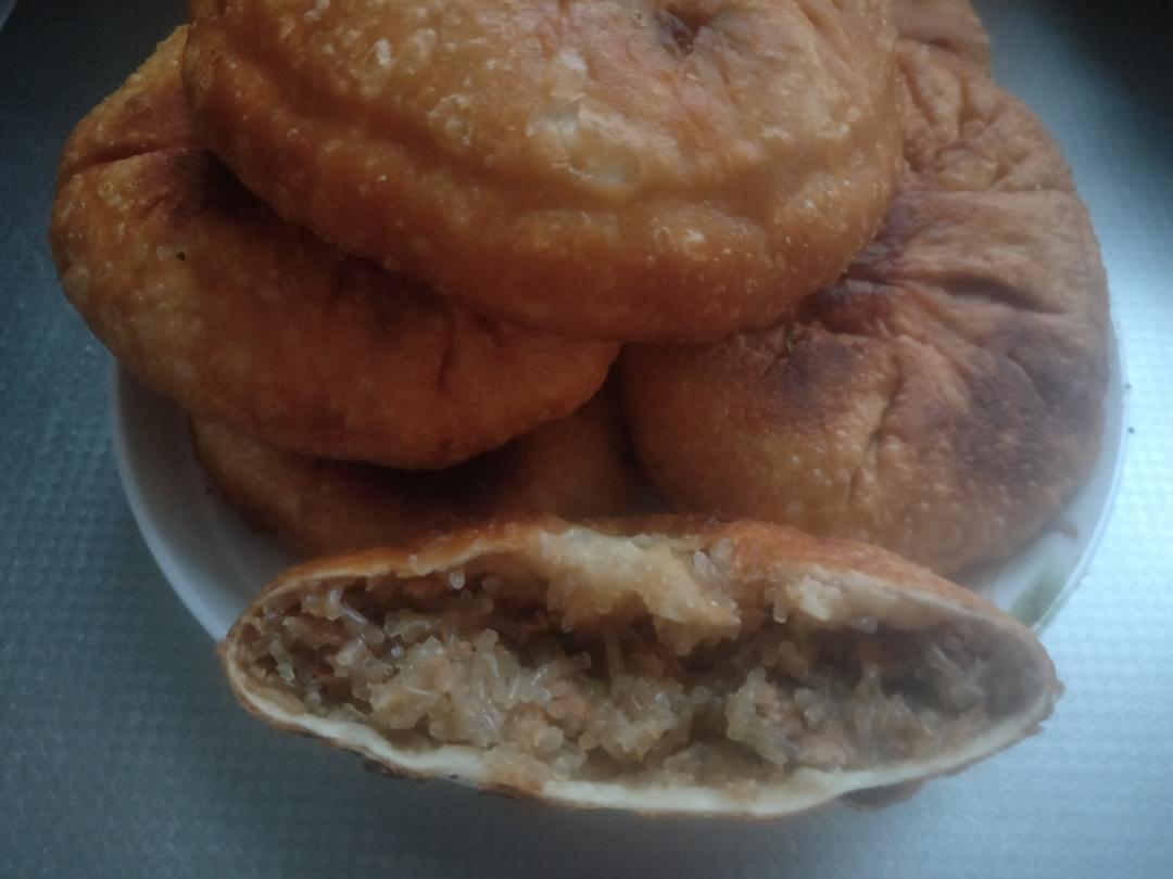 好吃到吮指的河南油炸厚肉盒的做法