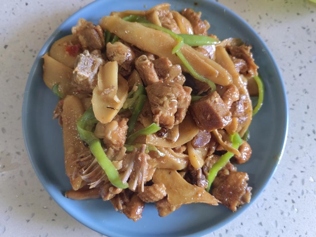 姜爆鸭子（子姜炒鸭子）